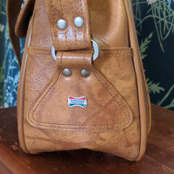 Vintage 1975 American Tourister Luggage Leather Tote - Picture 8 of 10